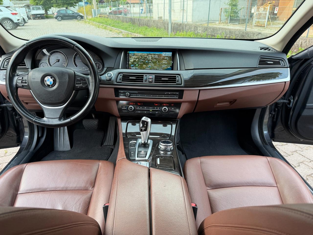 Bmw 530d xDrive Touring Luxury EURO6