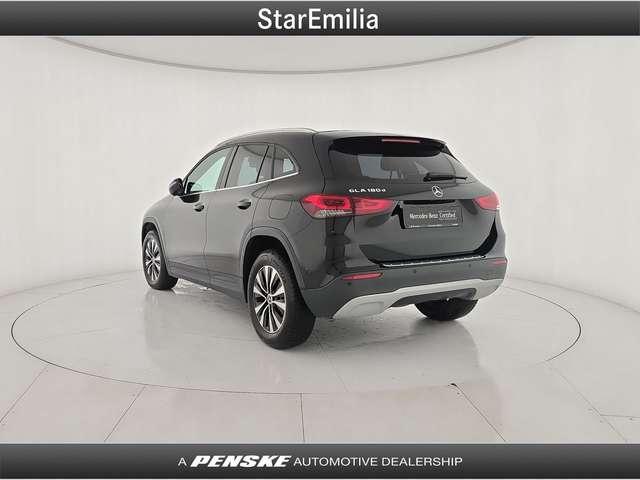 Mercedes-Benz GLA 180 180 d Automatic Business