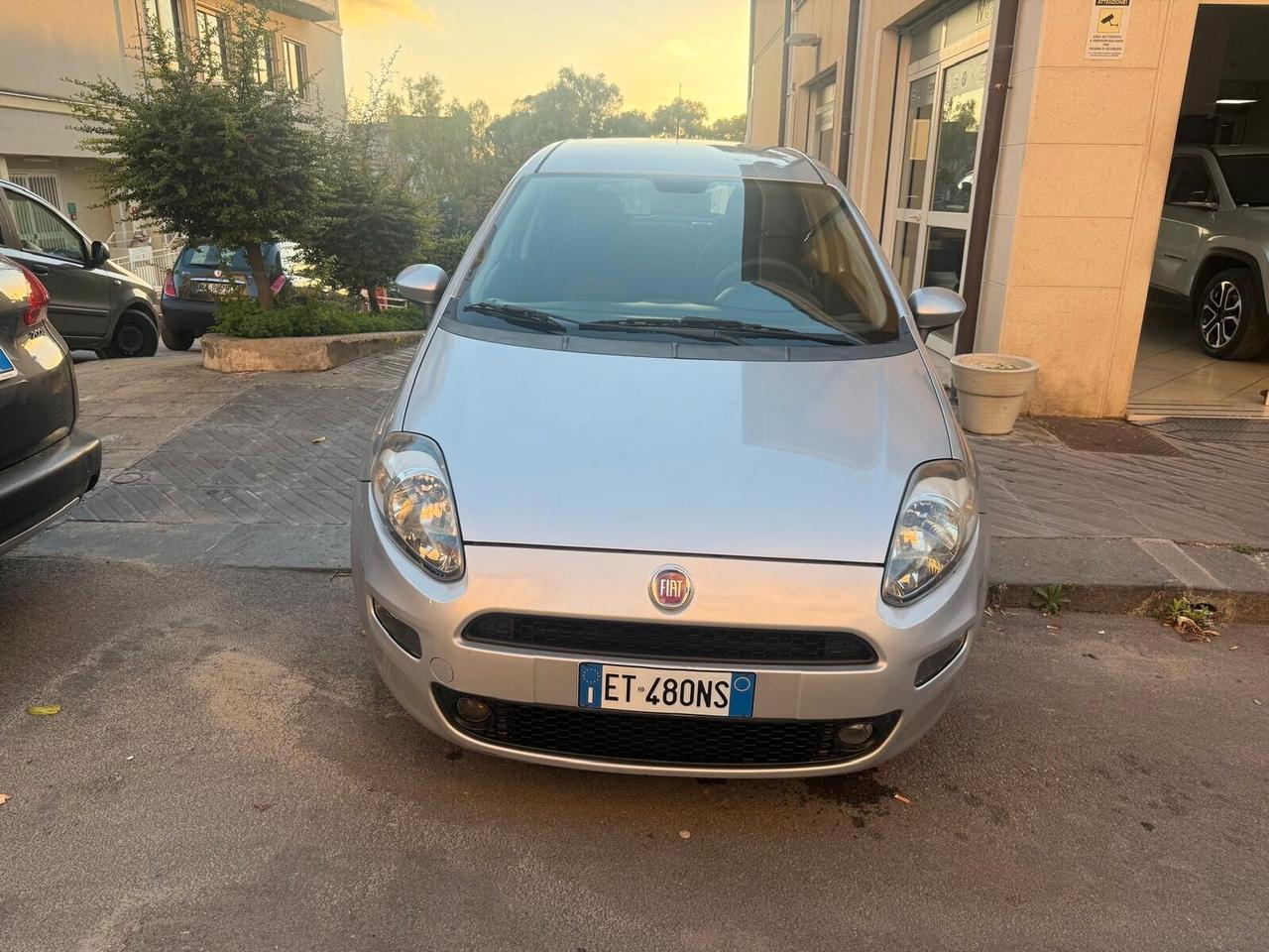 Fiat Punto 1.3 MJT II 75 CV 5 porte Street