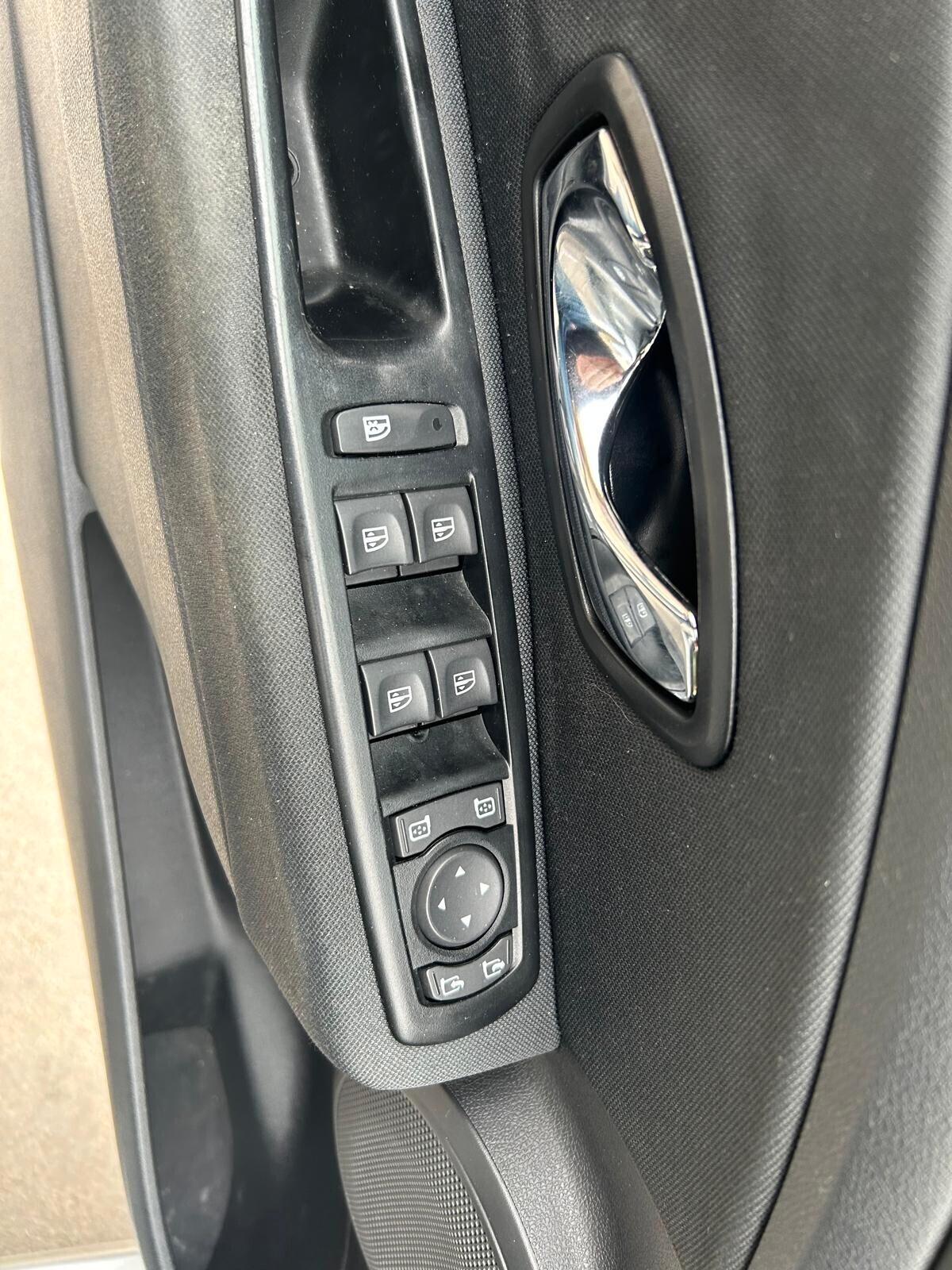 Renault Megane Mégane dCi 110CV EDC SporTour Limited