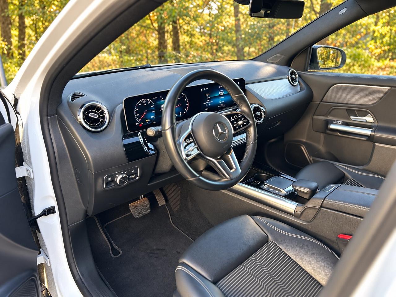 Mercedes-benz GLA 200 Mercedes Automatic Sport 163 CV Navi