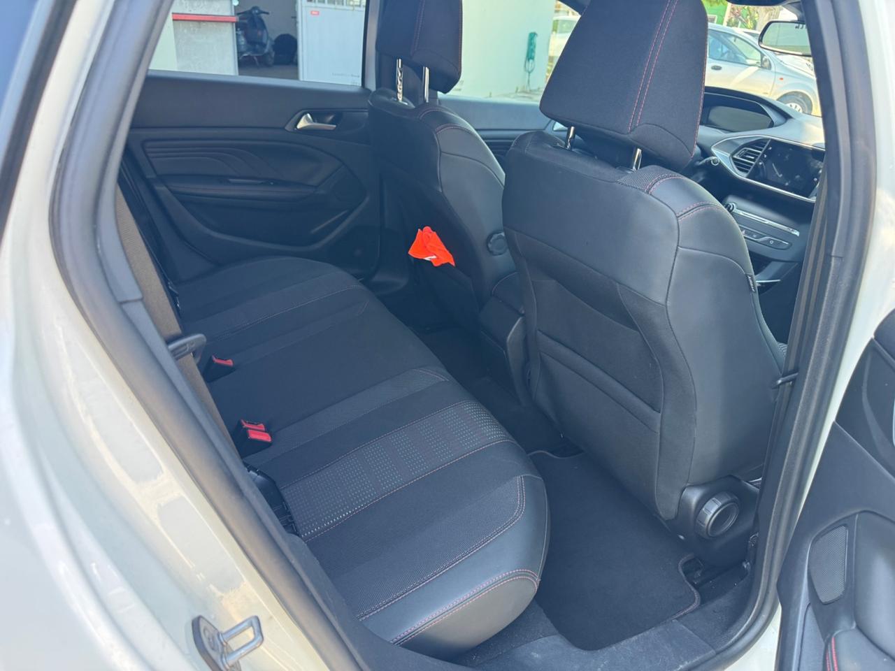 Peugeot 308 BlueHDi 130 S&S SW GT Line