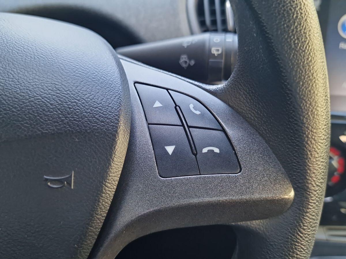 LANCIA YPSILON 1.0 IBRIDO GOLD