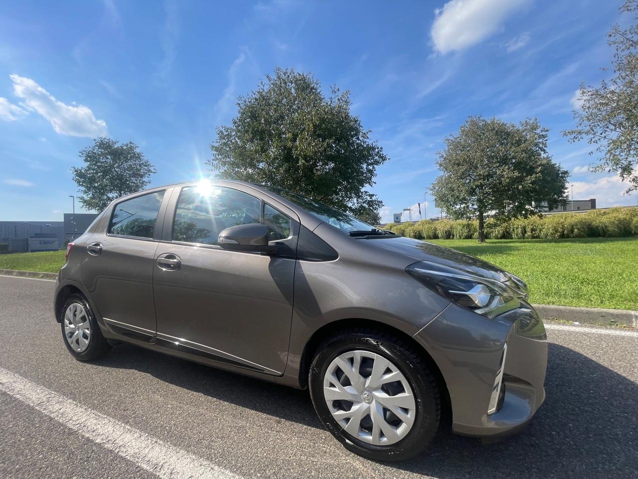 Toyota Yaris 1.0 5 porte Business