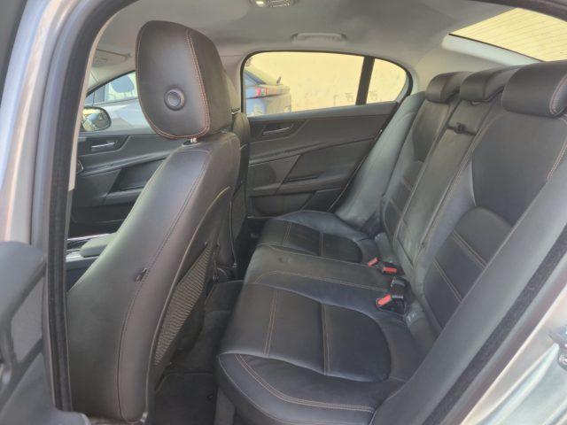 JAGUAR XE 2.0 D Turbo 180CV aut. Portfolio