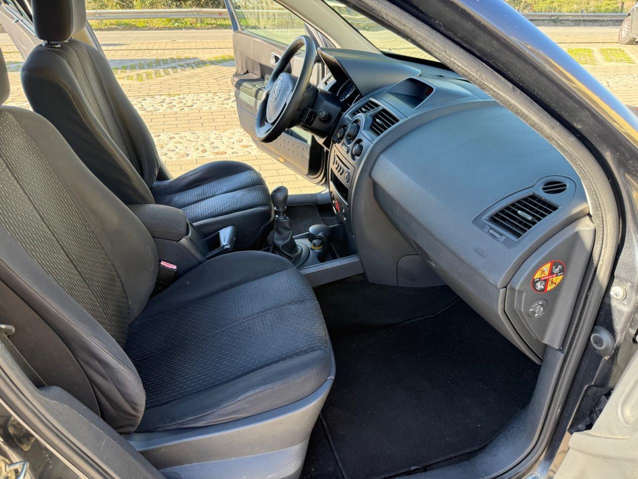 Renault Megane Mégane 1.5 dCi/105CV Grandtour Luxe