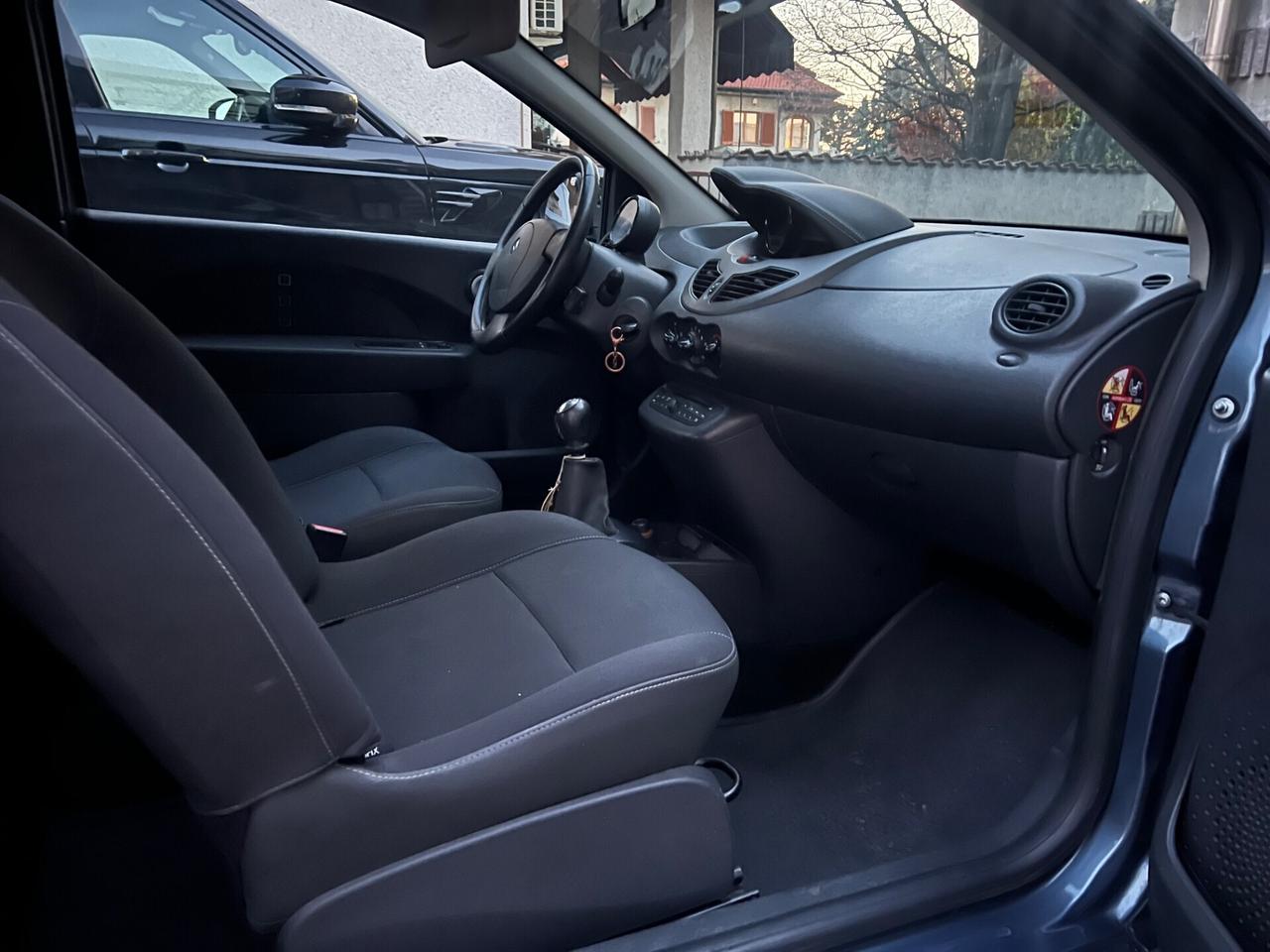 Renault Twingo 1.2 16V TCE Dynamique