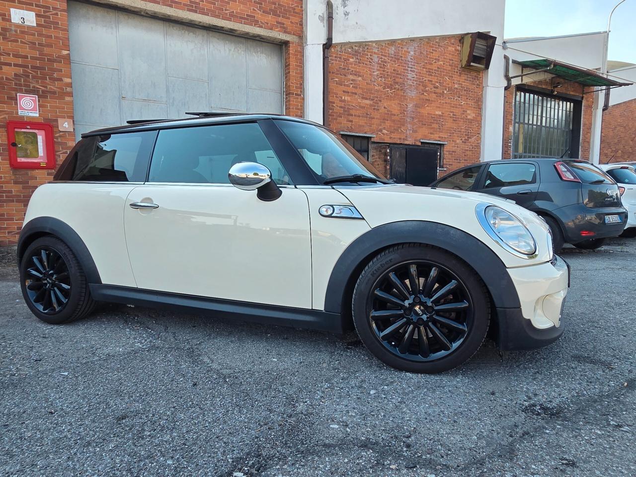 Mini Cooper S Coupe 1.6 Coupé