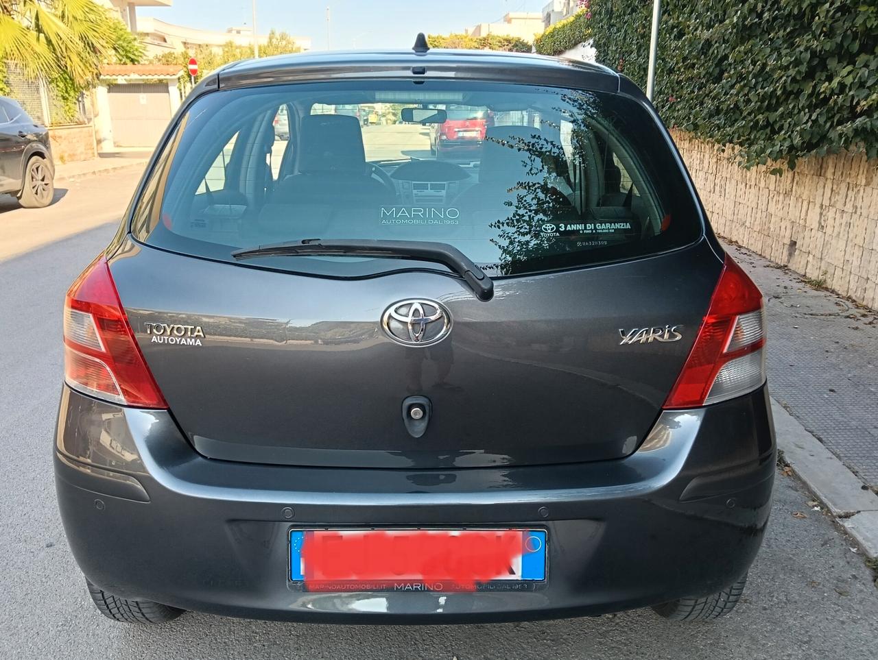 Toyota Yaris 1.0 5 porte Sol Uniprop. Full. da esposizione EURO 5