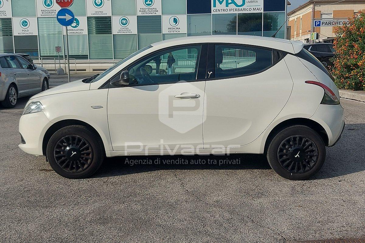 LANCIA Ypsilon 0.9 TwinAir 85 CV 5 porte Metano Ecochic Elefantino