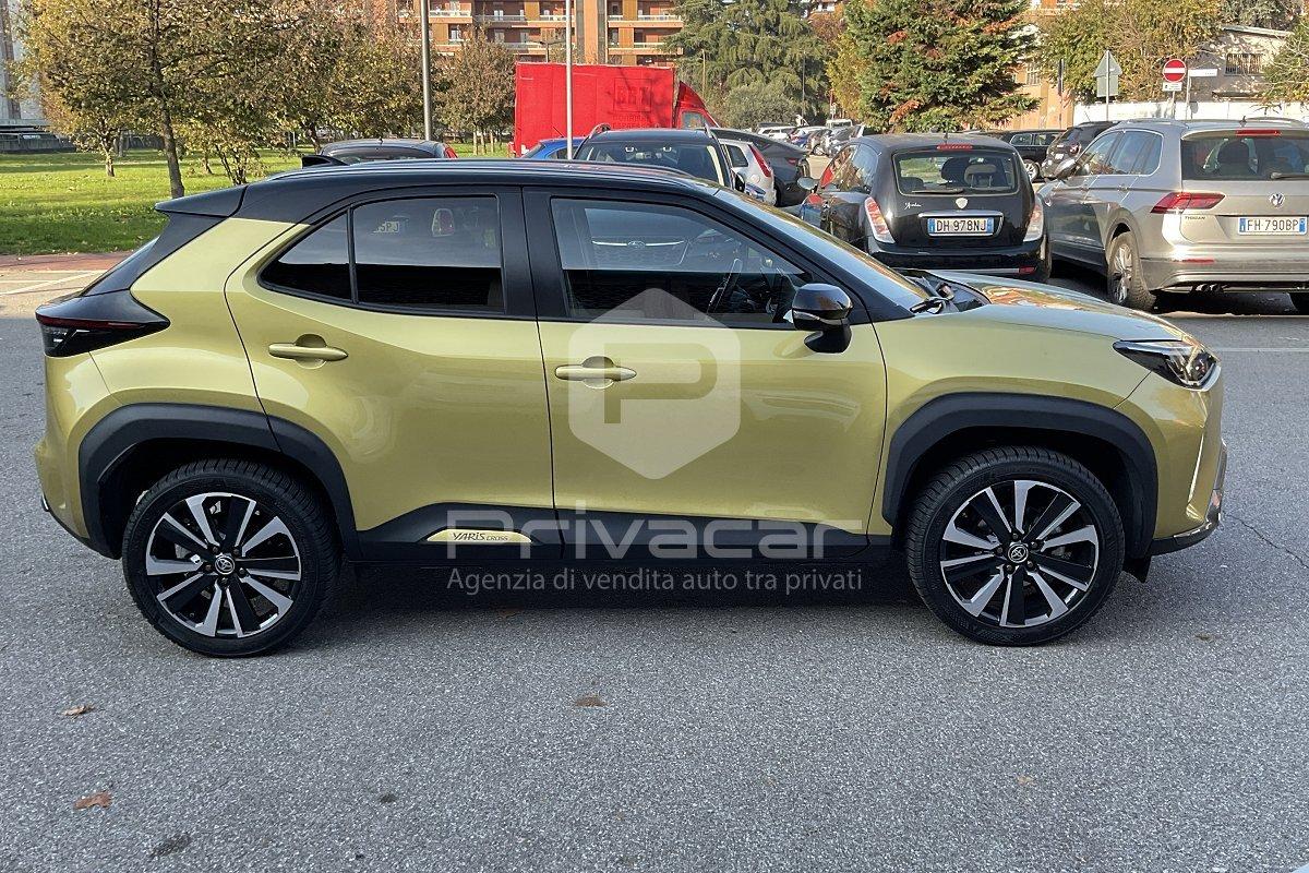 TOYOTA Yaris Cross 1.5 Hybrid 5p. E-CVT AWD-i Premiere