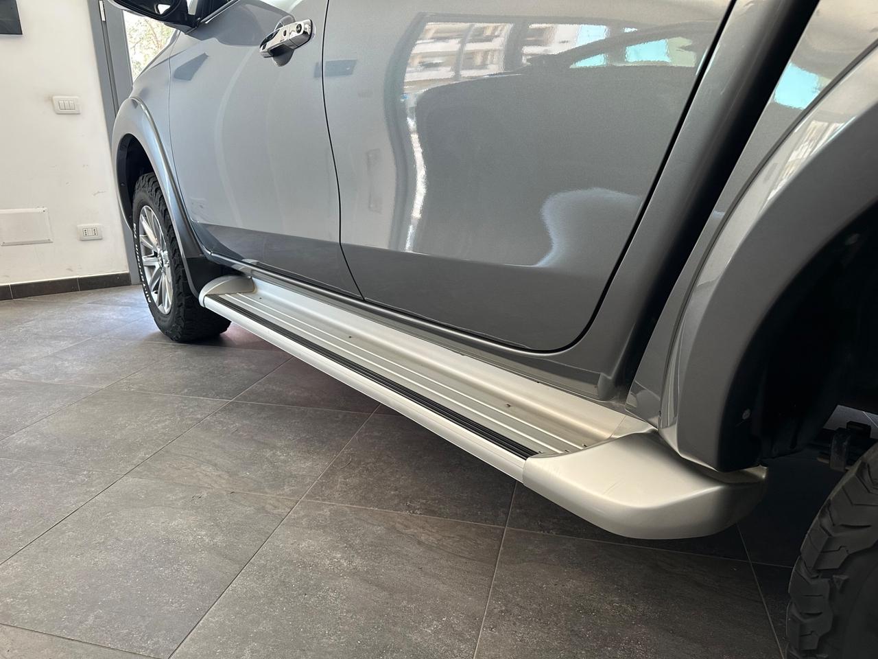 Mitsubishi L200 2.4 DI-D/181CV Double Cab Spartan Hp SDA Special Ed.