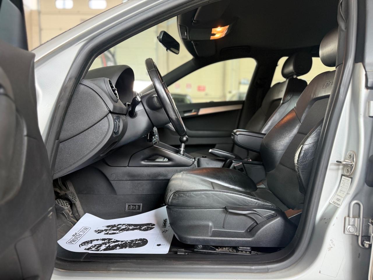Audi A3 SPB 2.0 16V TDI S-LINE