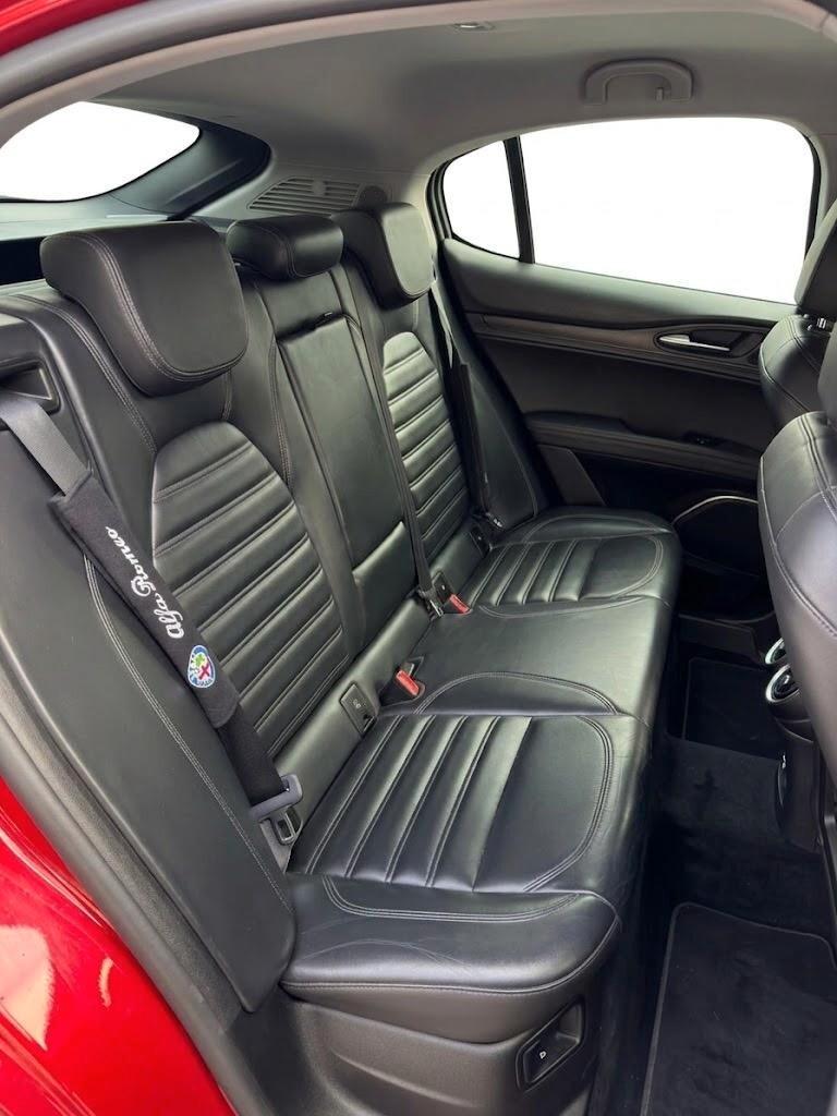 Alfa Romeo Stelvio 2.2 Turbodiesel 210 CV AT8 Q4 Business
