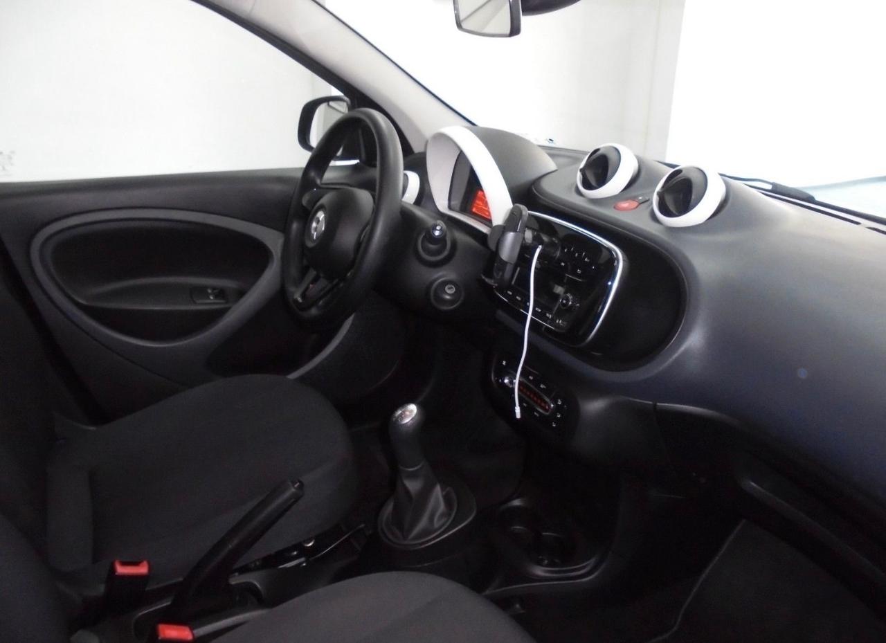 Smart ForFour 70 1.0 Passion C Manuale
