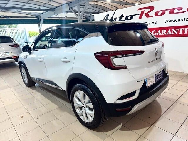 Renault Captur Mild Hybrid 140 CV Intens