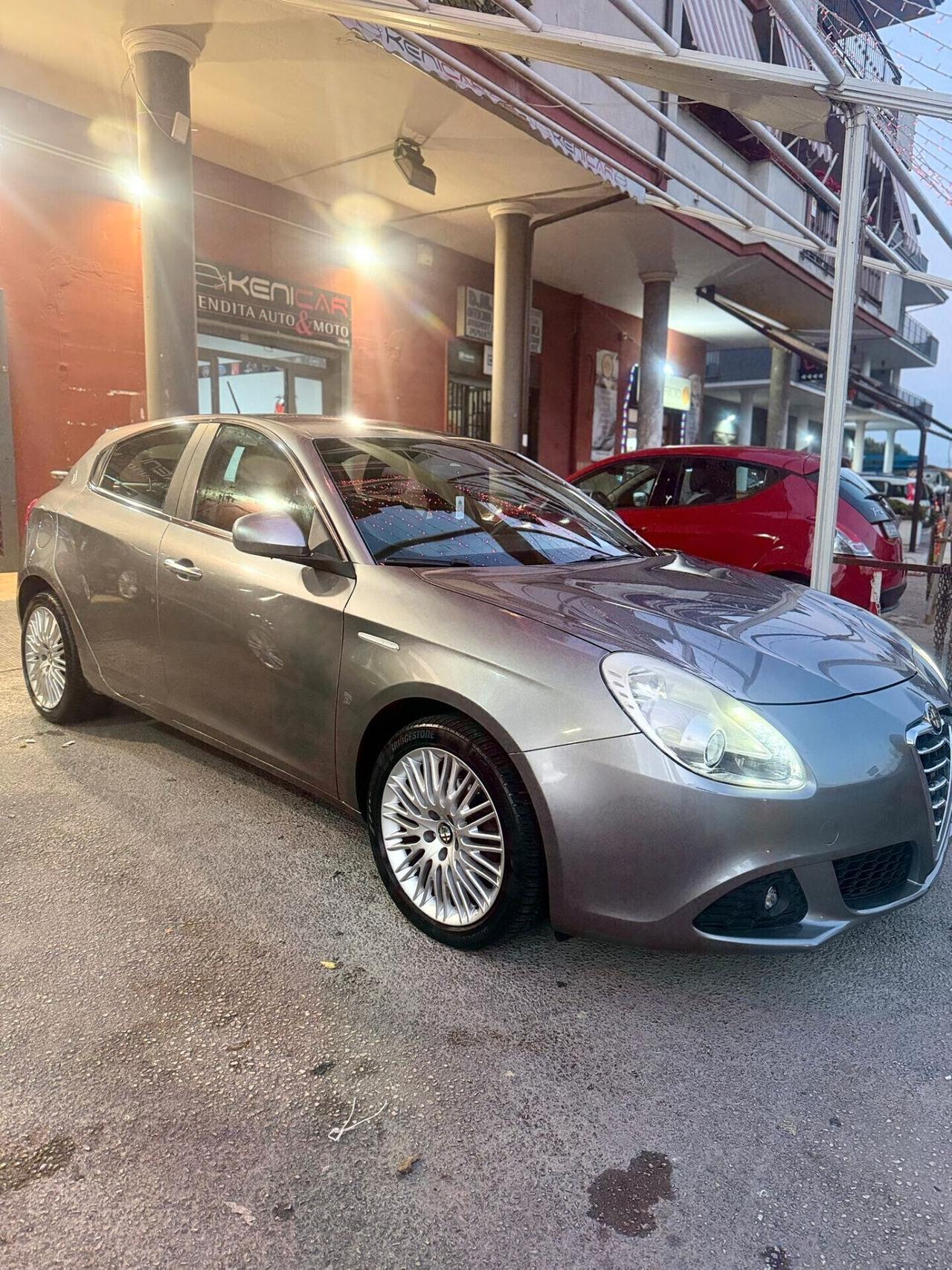 Alfa Romeo Giulietta 1.6 JTDm-2 105 CV Distinctive