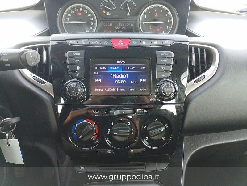Lancia Ypsilon III 2015 Benzina 1.2 Gold ecochic Gpl 69cv my19