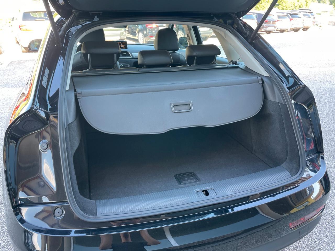 Audi Q3 2.0 TDI 150 CV quattro Sport "GANCIO TRAINO"