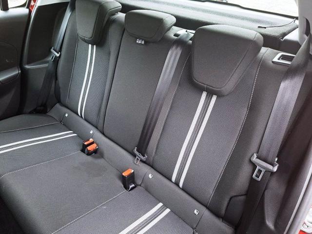 OPEL Corsa 1.2 100 CV Design & Tech