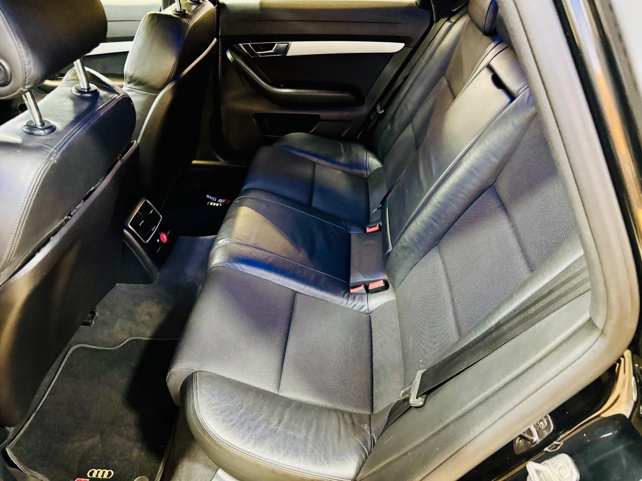 Audi A6 Avant QUATTRO S-Line 3.0 V6 TDI 233Cv