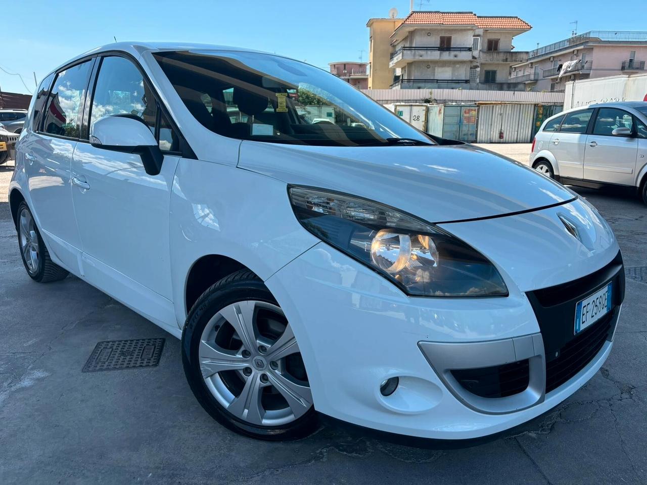 Renault Scenic Scénic X-Mod 1.9 dCi 130CV Dynamique