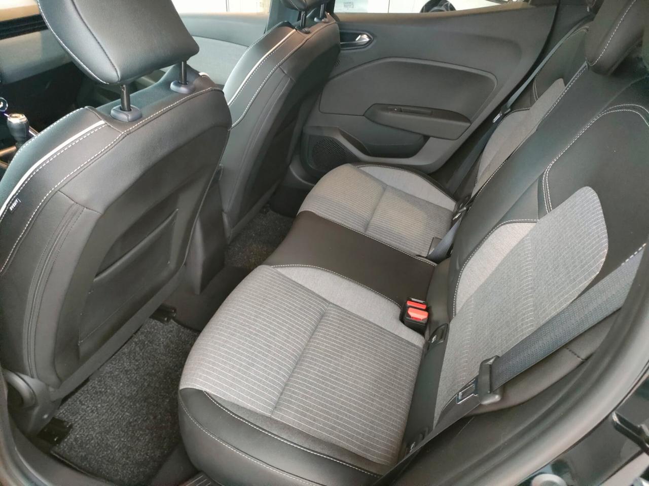 Renault Clio TCe 90 CV 5 porte Techno