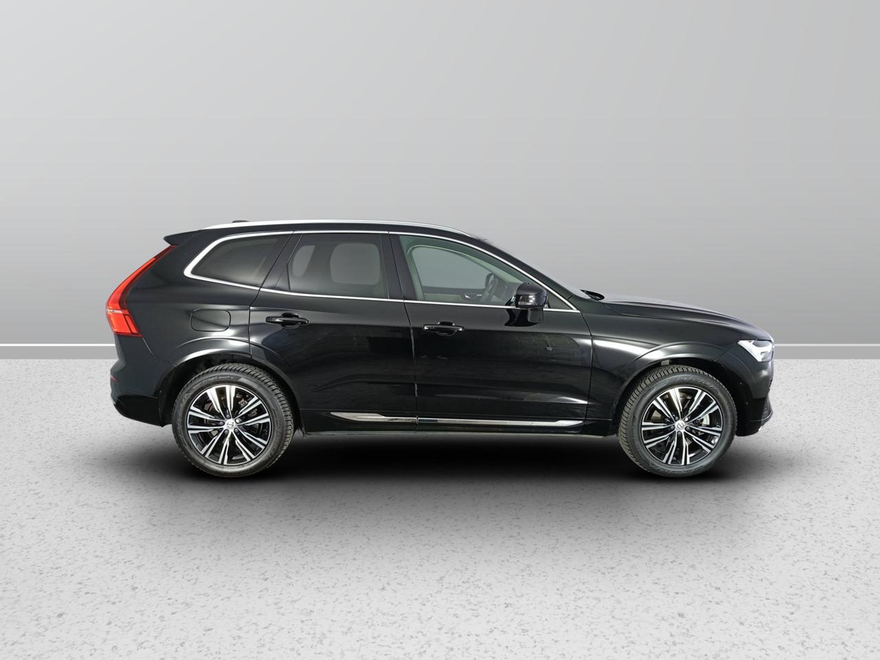 VOLVO XC60 II 2022 - XC60 2.0 b4 Inscription awd auto