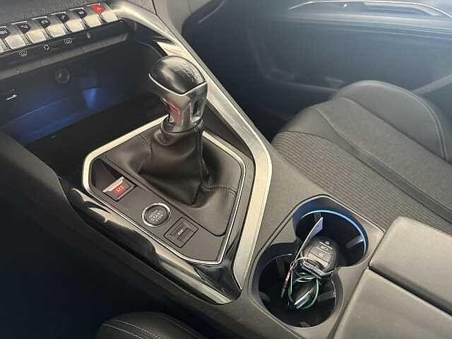 Peugeot 3008 1.5 BlueHDi 130 CV Allure Pack
