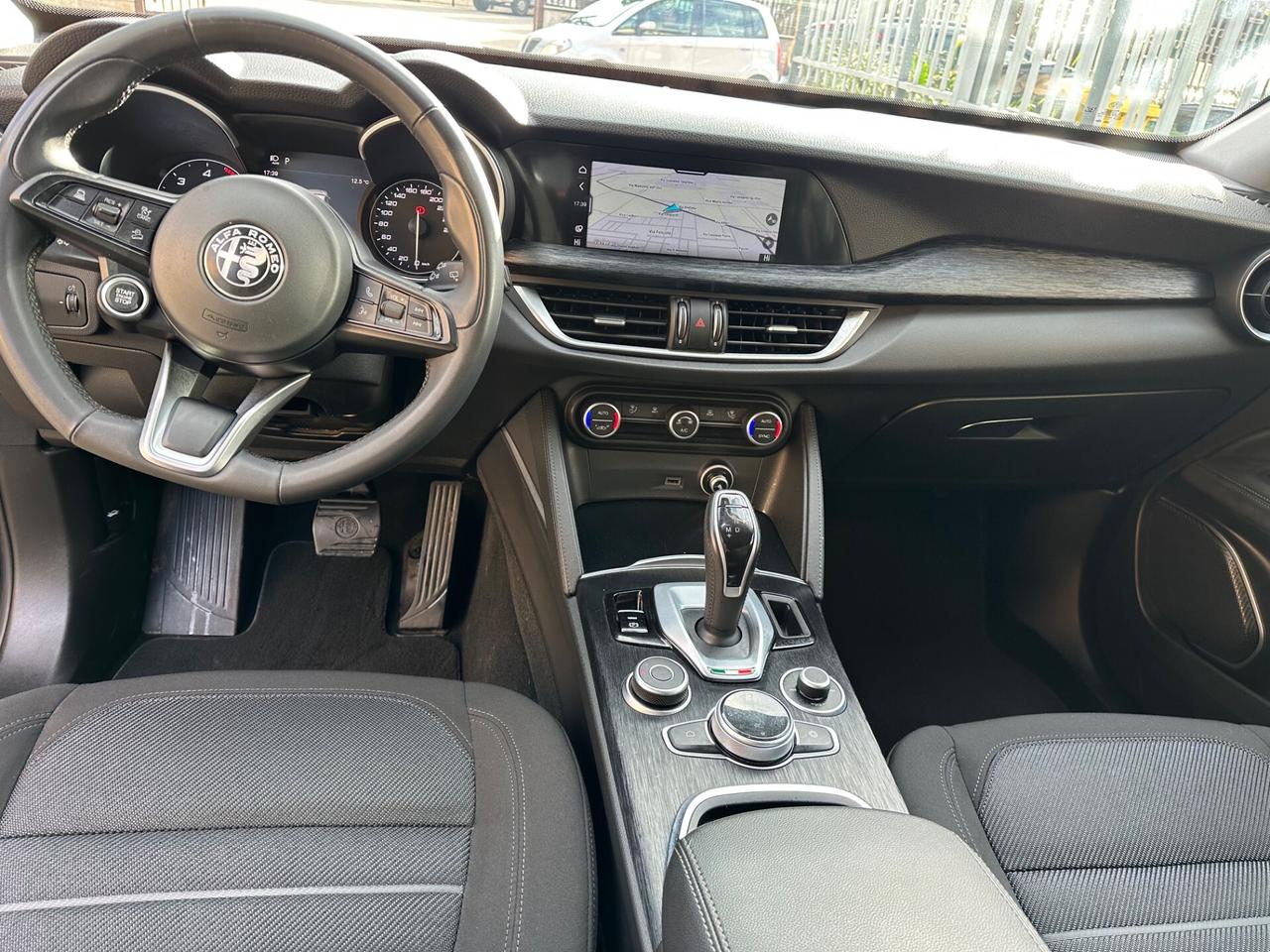 Alfa Romeo Stelvio 2.2 Turbodiesel 190 CV AT8 RWD Business