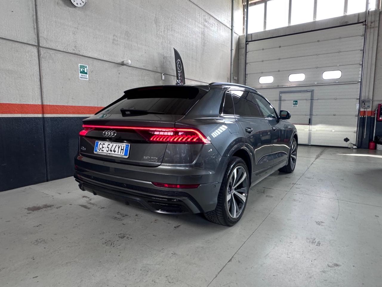Audi Q8 50 TDI 286 CV quattro tiptronic Sport