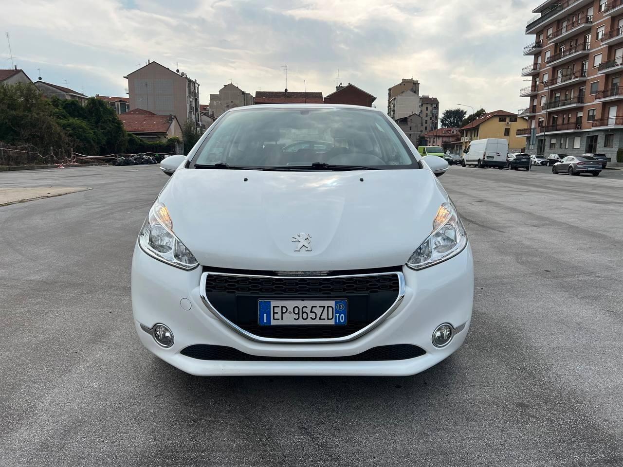 Peugeot 208 1.2 VTi 82 CV 3 porte Access