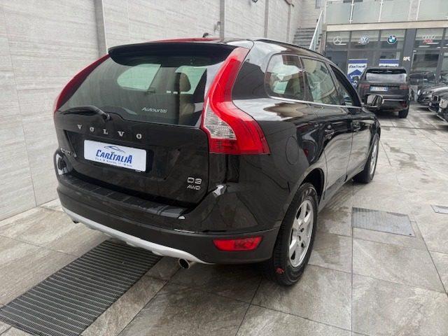 VOLVO XC60 D3 AWD Geartronic Momentum