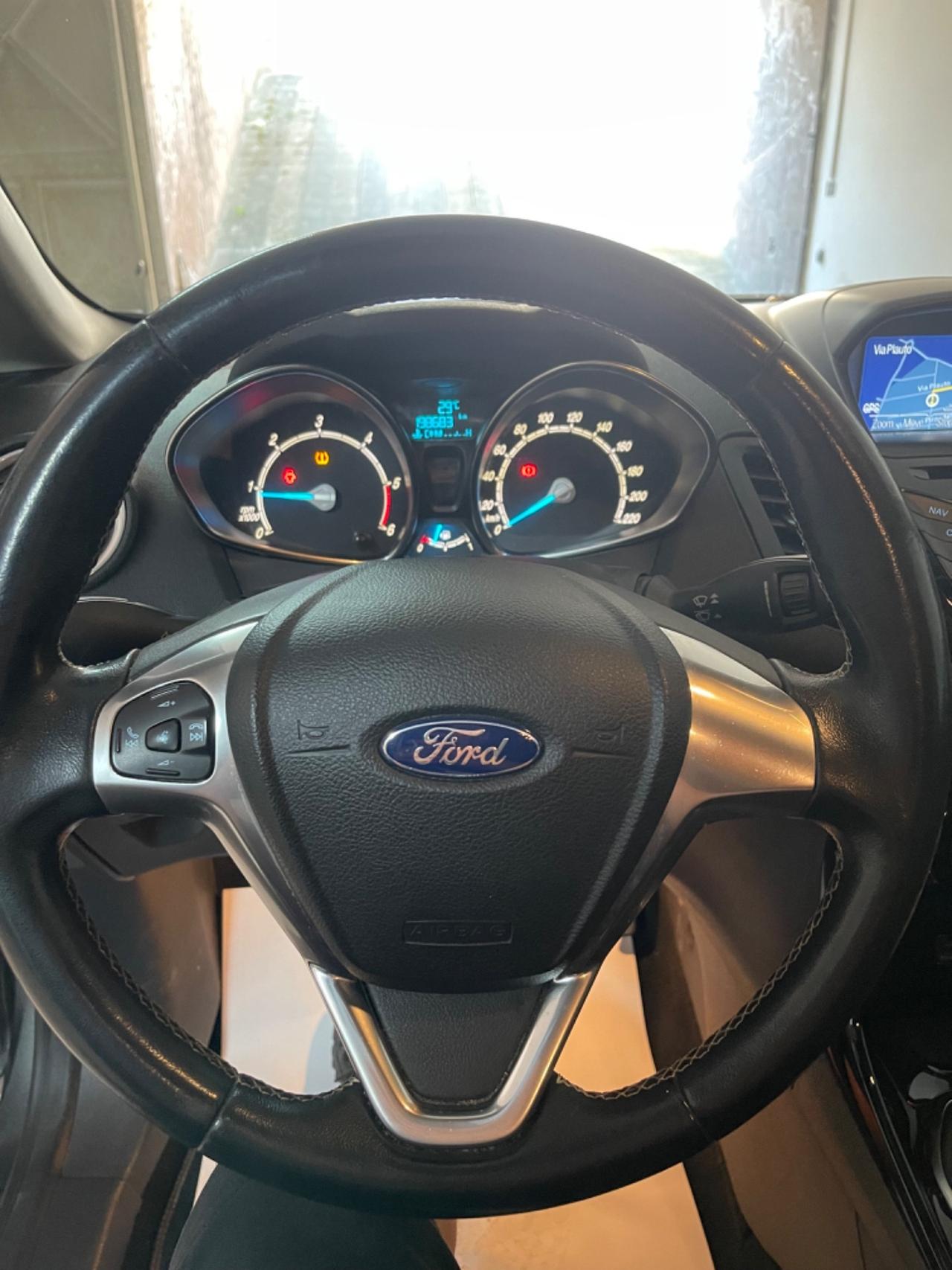 Ford Fiesta 1.5 TDCi 95CV 5 porte Titanium