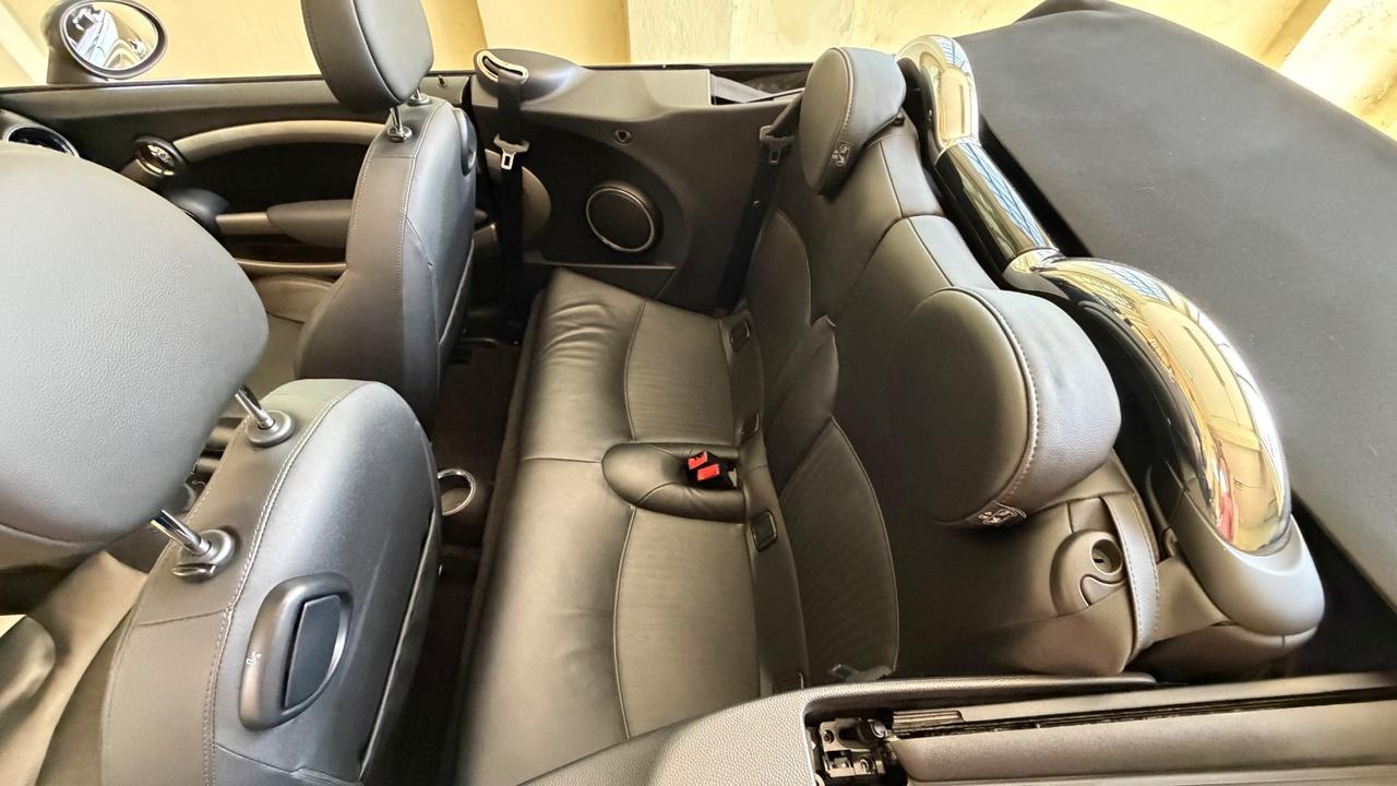 Mini 1.4 16V CABRIO ONE