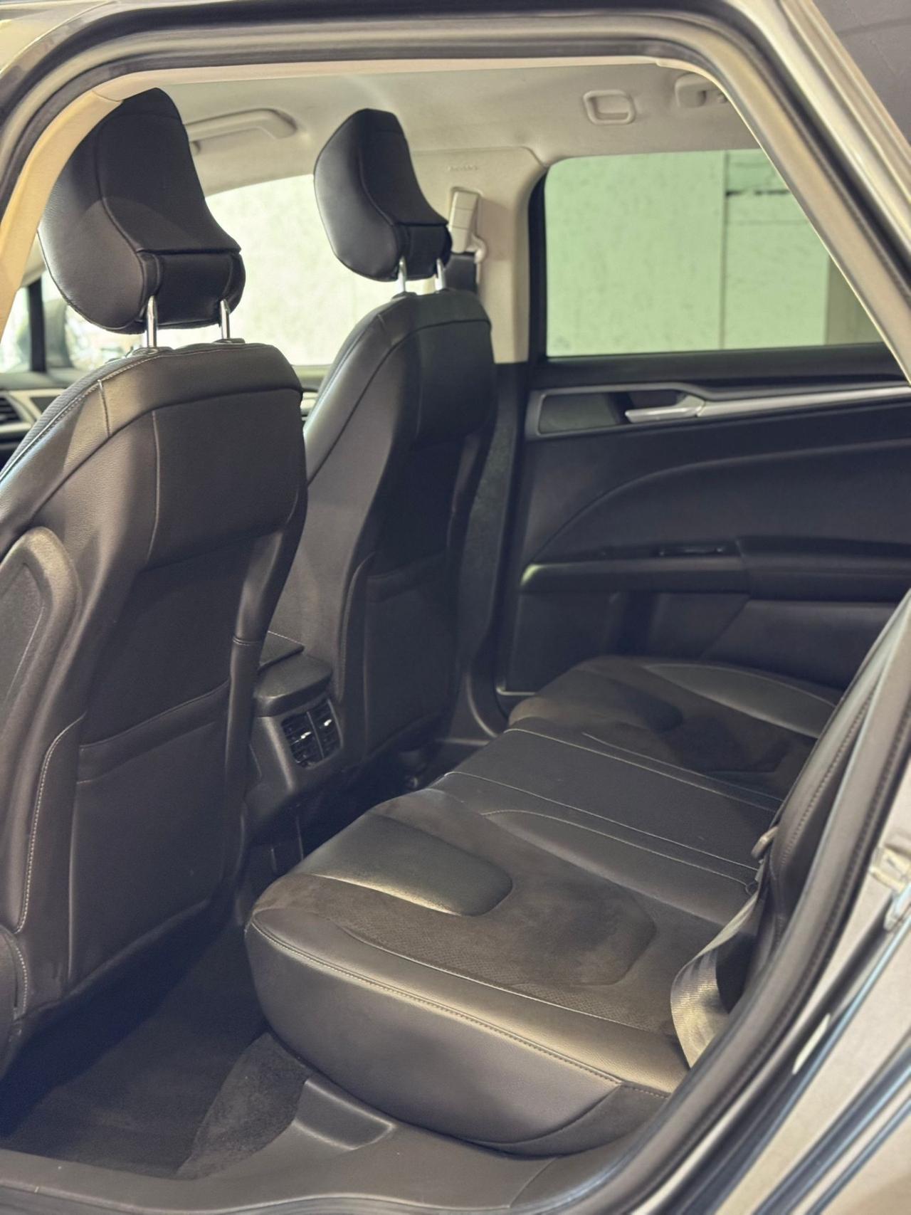 Ford Mondeo 2.0 TDCi 150 CV ECOnetic S&S SW Titanium Business