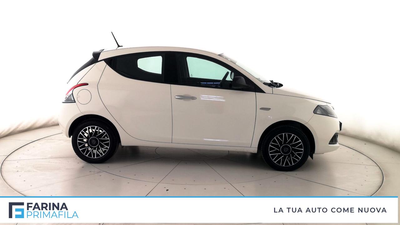 LANCIA Ypsilon III 2021 - Ypsilon 1.0 firefly hybrid Platino s&s 70cv