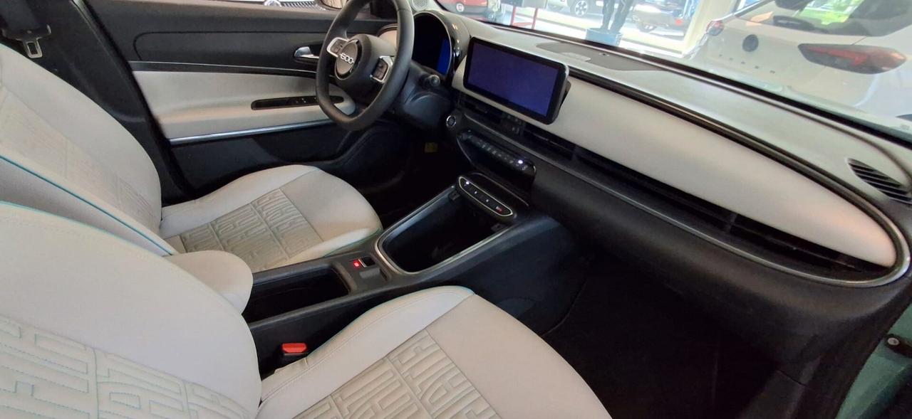 Fiat 600 Hybrid 100 CV DCT MHEV La Prima