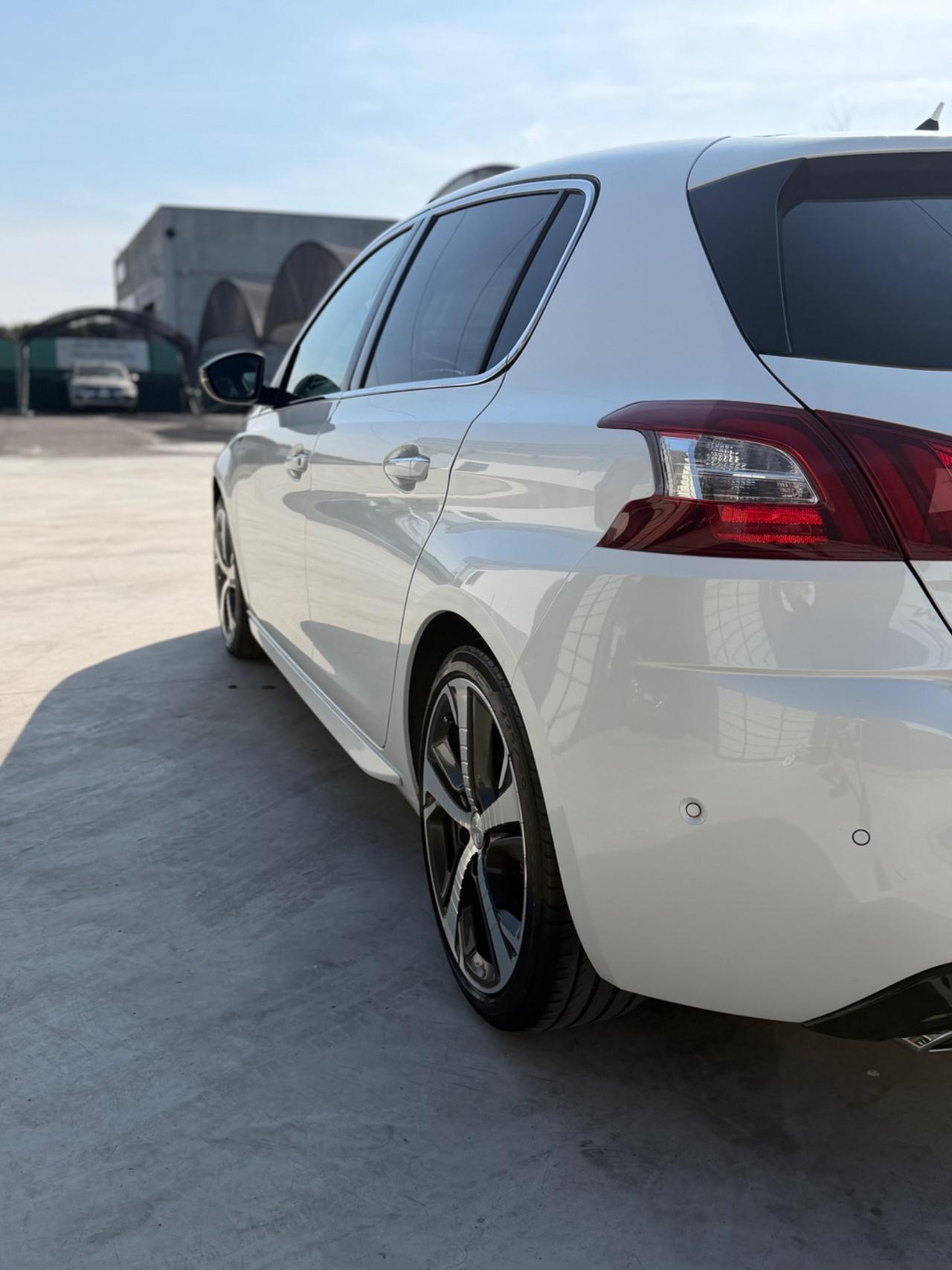 Peugeot 308 THP 205 S&S GT