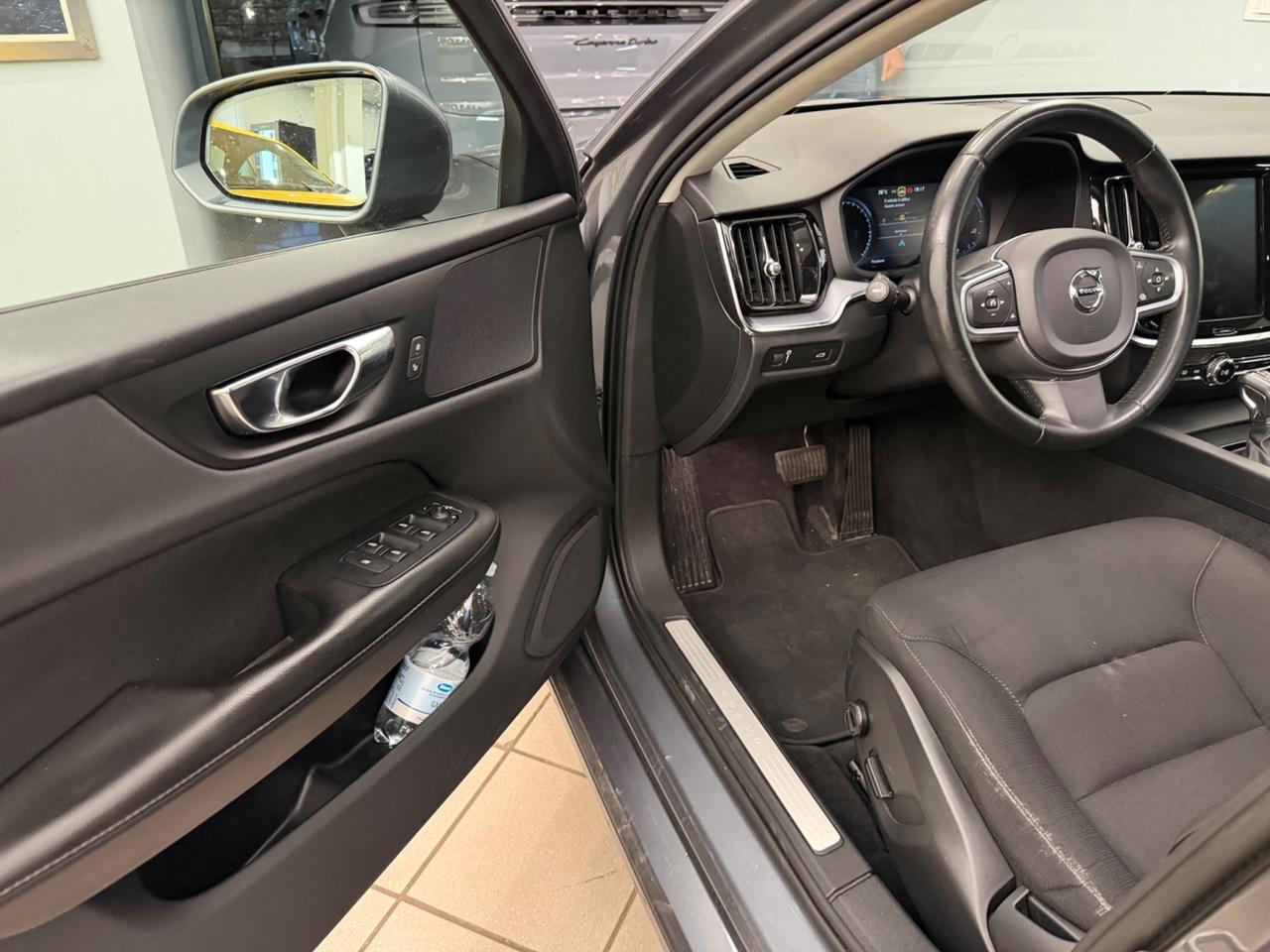 Volvo V60 D4 AWD Geartronic R-design