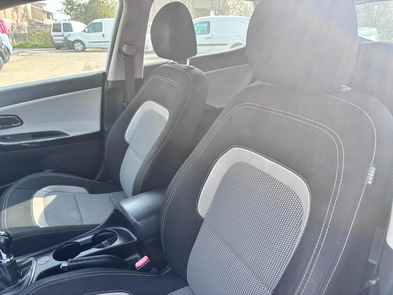 Kia Ceed cee'd 1.4 ECO GPL 5 porte Cool GPL 2036