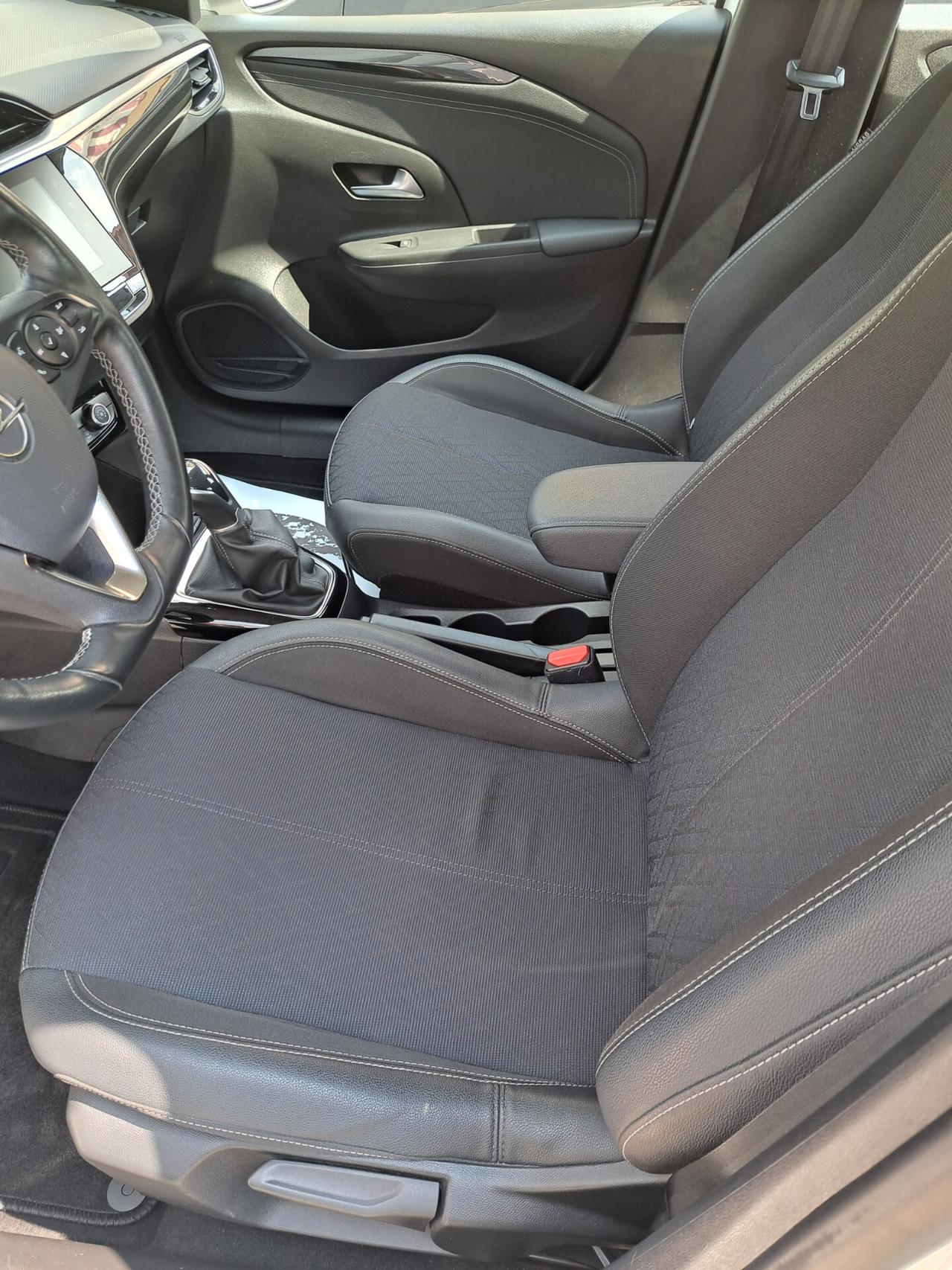 Opel Corsa 1.2 Elegance