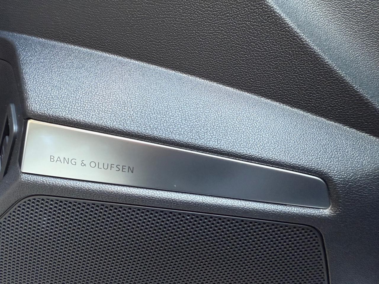 Audi RS 3 SPB TFSI quattro(PERFORMANCE) CARBO CERAMIC