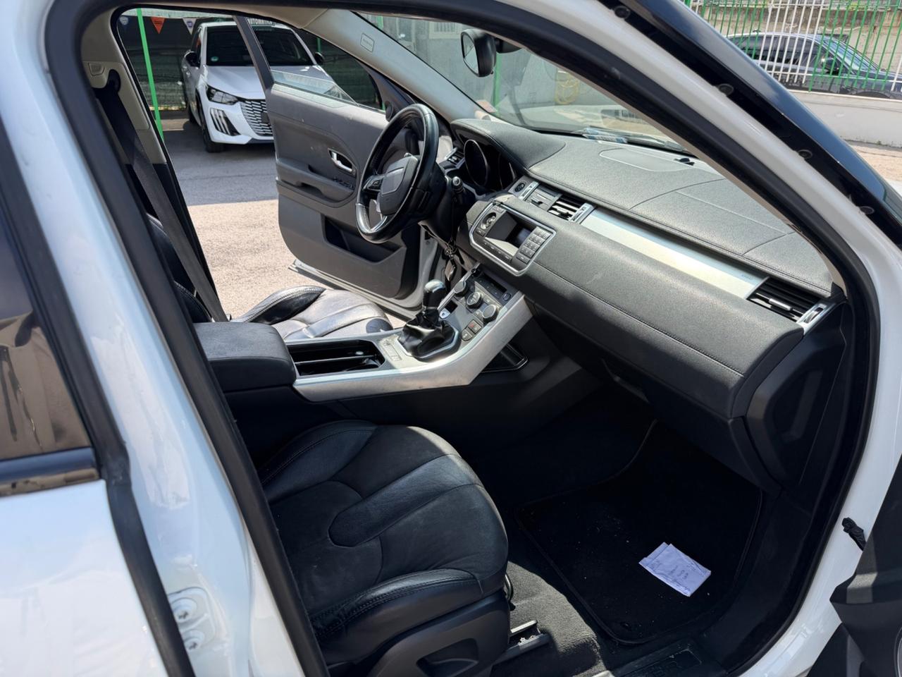 Land Rover Range Evoque 2.2 TD4 5p. Dynamic