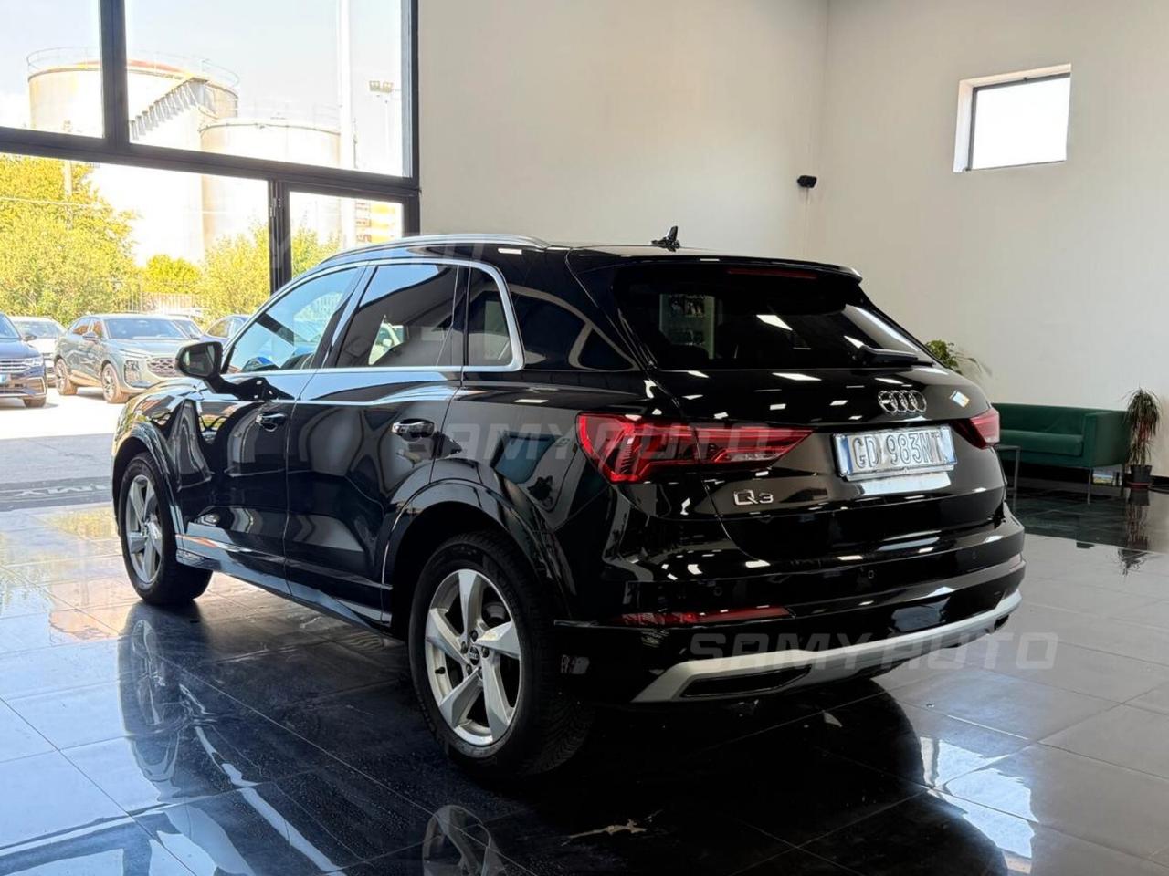 Audi Q3 35 TDI S tronic Business Advanced