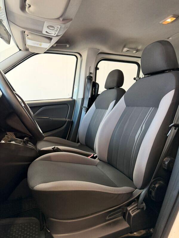 FIAT DOBLO' MAXI 1.6 AUTOCARRO 5 POSTI