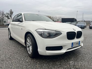 Bmw 120 120d 5p. Urban