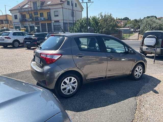 Toyota Yaris 1.0 72 CV 5 porte Cool