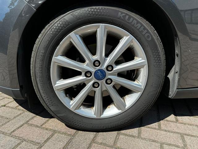 FORD Focus Titanium 1.5 TDCi