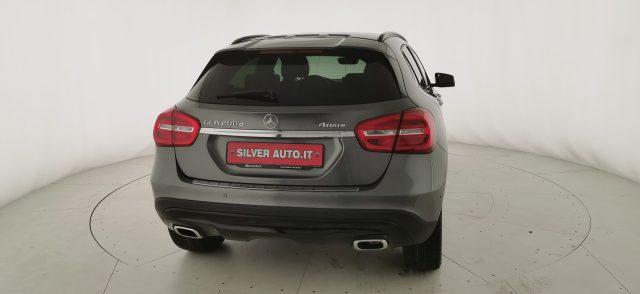 MERCEDES-BENZ GLA 200 d Automatic 4Matic Enduro